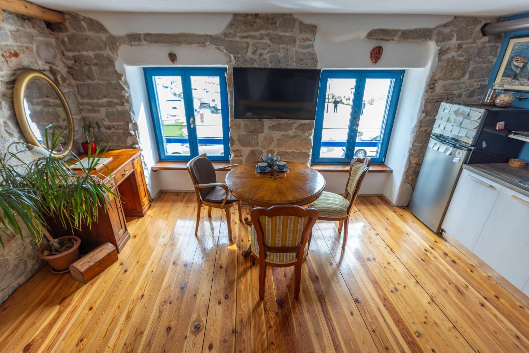 Old House Appartement Vodice Buitenkant foto