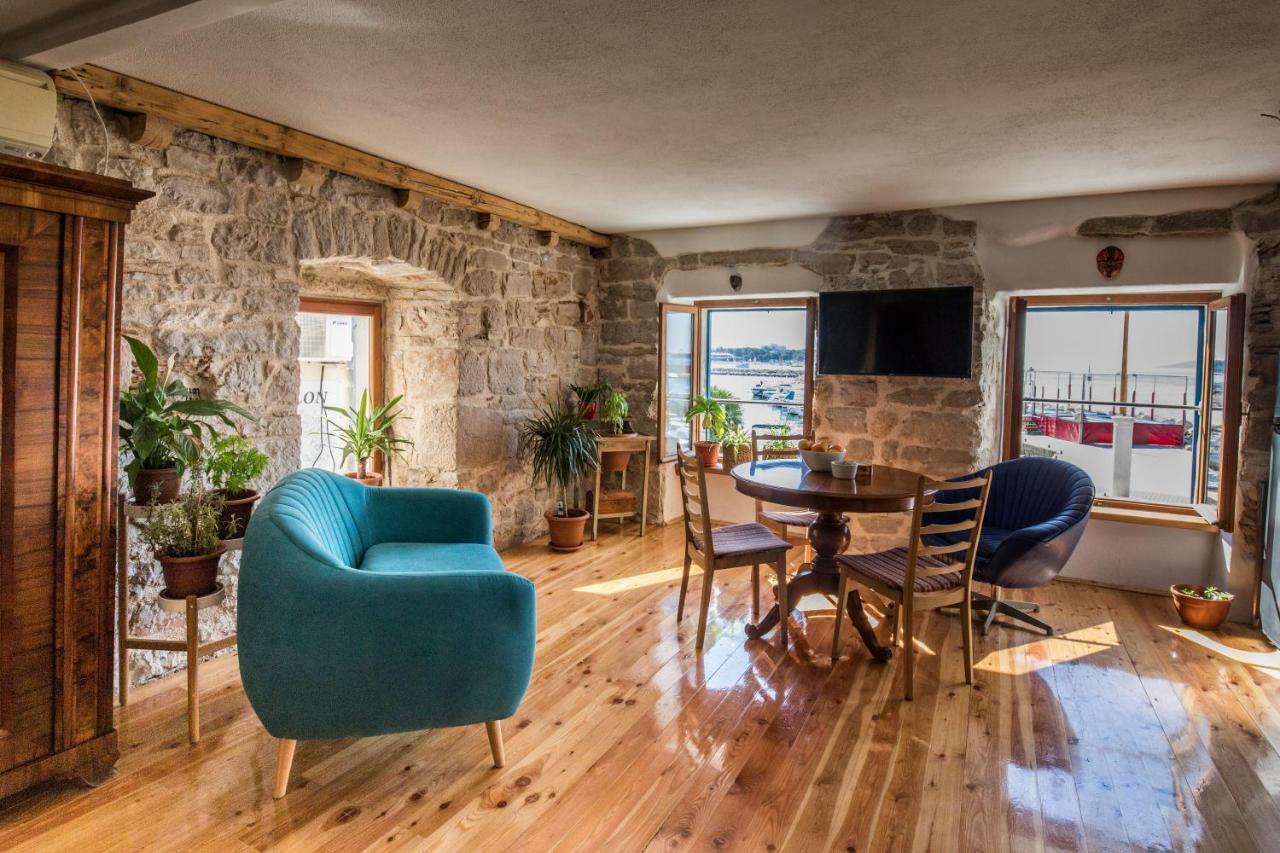Old House Appartement Vodice Buitenkant foto
